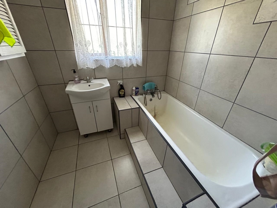 3 Bedroom Property for Sale in Greenfields Eastern Cape